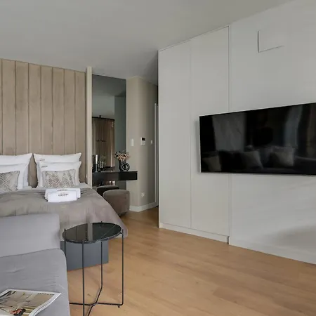 Portova Modern & Parking By Downtown * Gdynia