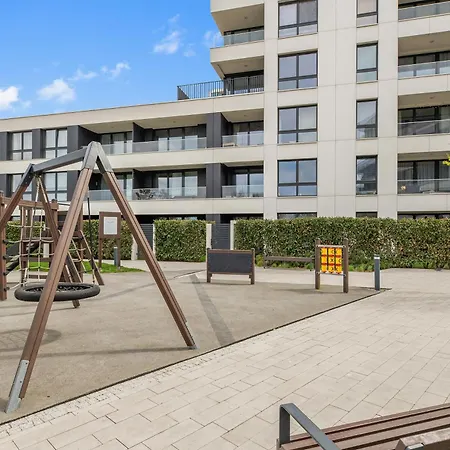 Portova Modern & Parking By Downtown Appartamento Gdynia